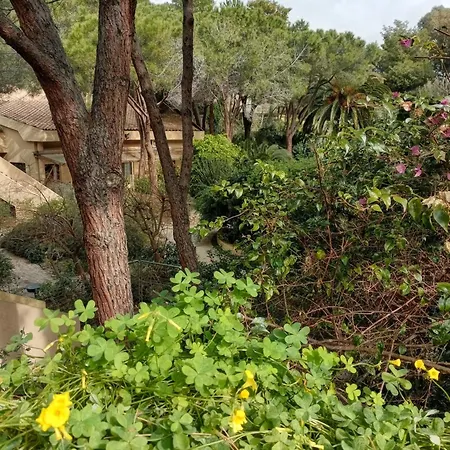 Pinus Village, Pula, Sud Sardegna Vera's House Fort Village